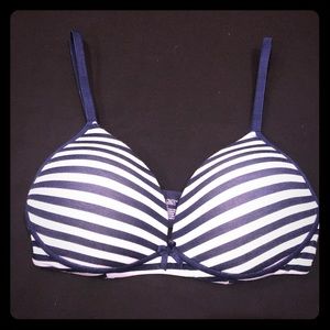 Stripped bra unworn!